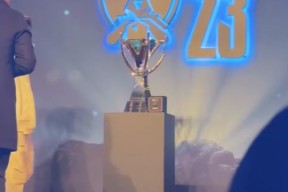  TheShy巅峰对决，Faker与70激战热火分钟，赛事规则更新胜负难料！九游在线平台官网