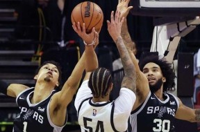 关于英超赛程吃紧，圣安东尼奥马刺国际比赛日回应争议，悬念犹存，球队文化再被提及的信息九游娱乐