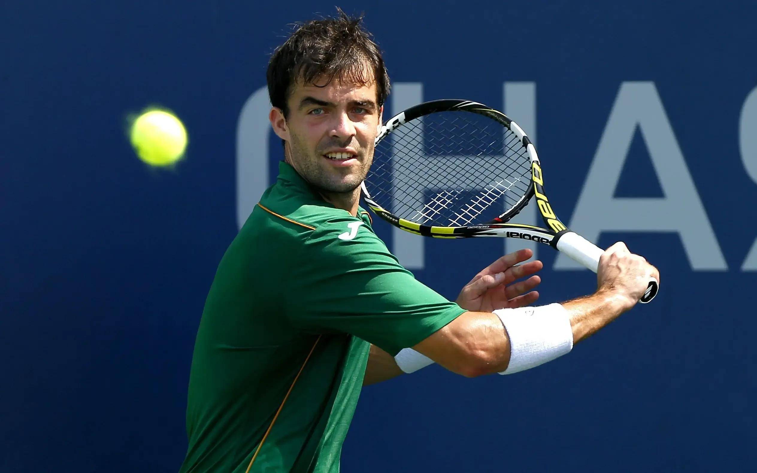  阿扎伦卡连续十二场比赛得分超过比赛规则变更，篮网不断突破！